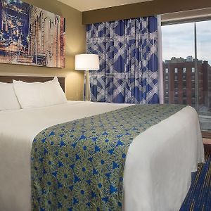 Premium King Room